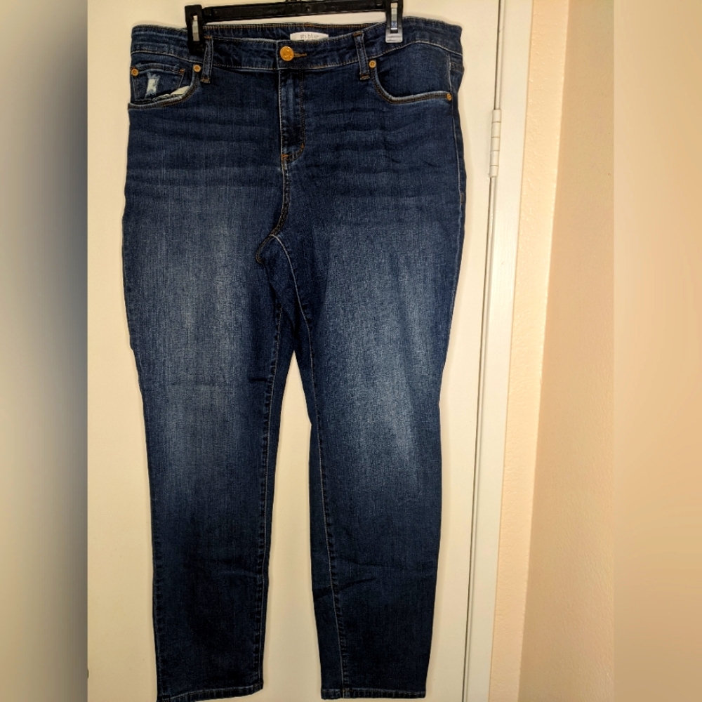 Straight Leg Jeans